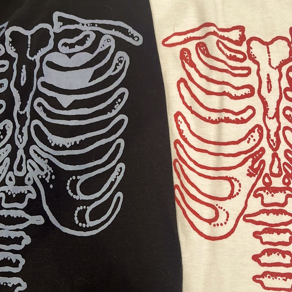 Skeleton cropped shirts bundle